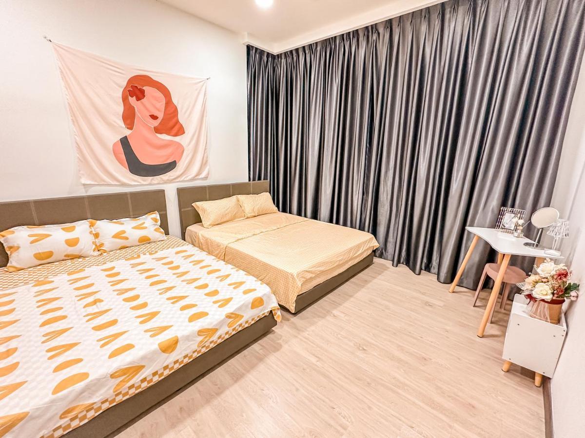 Starry Homes @ Green Haven 2Beds 2Bath+Pool View Masai Eksteriør bilde